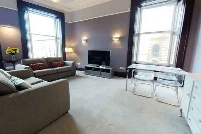 Flat to rent in Lynedoch Street, Glasgow, Glasgow City G3