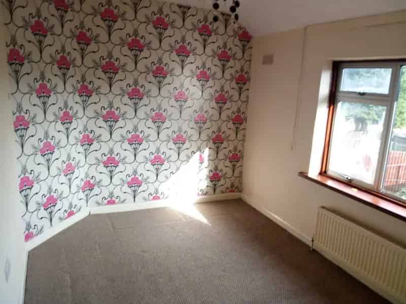 2 Bedroom Semi Detached House to Rent Northfield