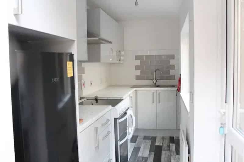 2 Bedroom Mid Terrace House for Rent Belfast BT4