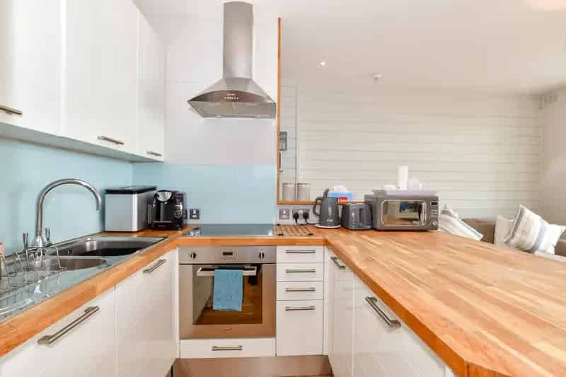 Seafront Apartment Broadstairs  Beach Access Panoramic Views