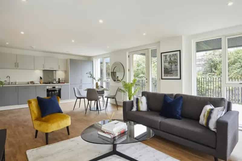 2 Bedroom Furnished Apartment with Balcony