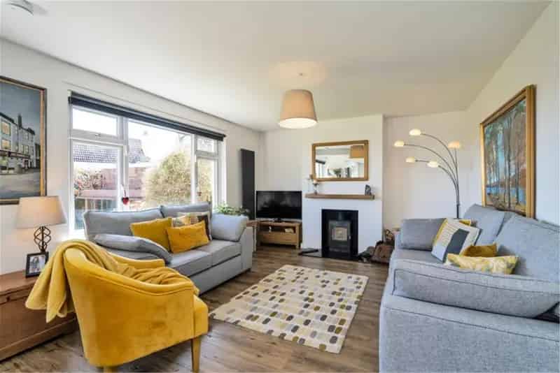 3 Bed Semi Detached House Liberton Spacious Garden Garage Driveway