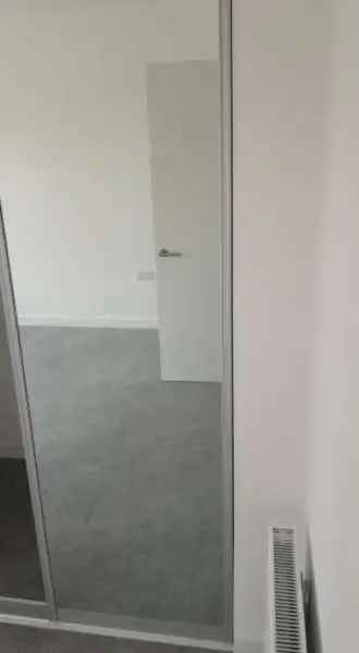 Flat For Rent in Borough of Spelthorne, England