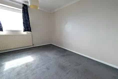 3 Bed Semi Detached House Southampton Shirley Integral Garage