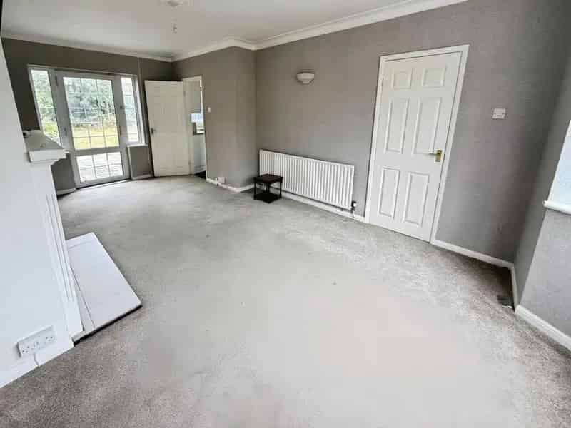 3 bedroom Semi Detached House for sale, Grimsby, Lincolnshire, DN34