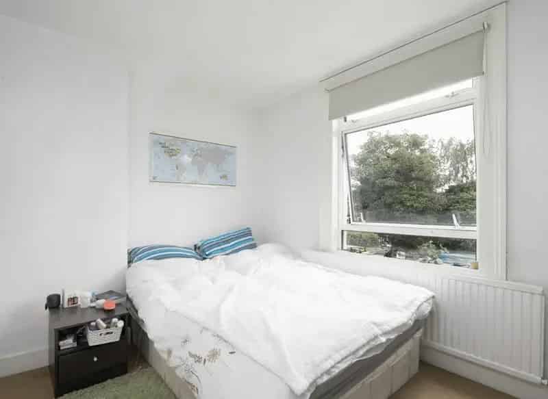2 Bed Period Conversion Apartment To Let