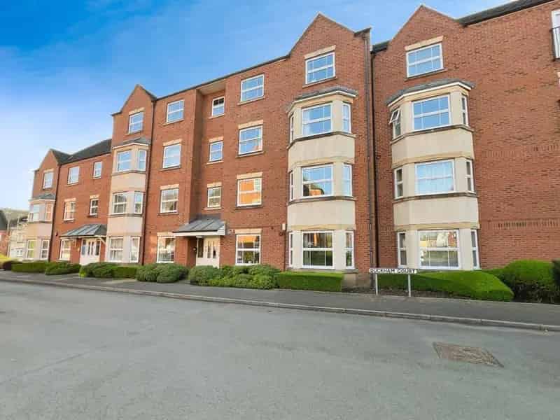 2 Bedroom Apartment for Sale