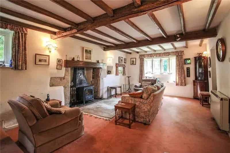 4 Bed House for Sale in Rural Hamlet