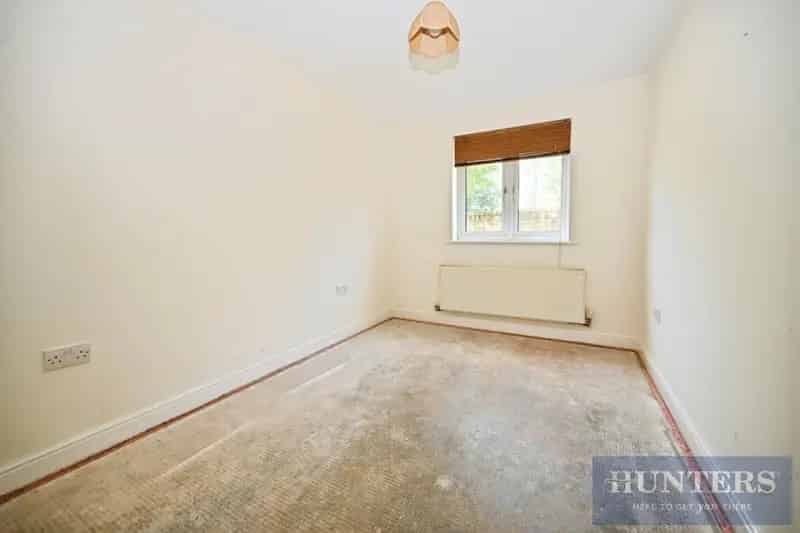 2 bedroom Flat
 For Sale