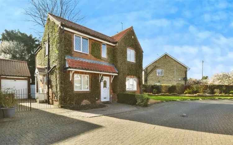 3 Bedroom Detached House For Sale