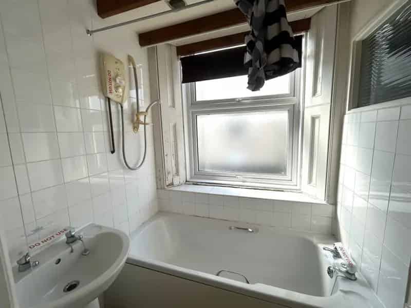 7 Bedroom House Investment Opportunity Gloucester Park