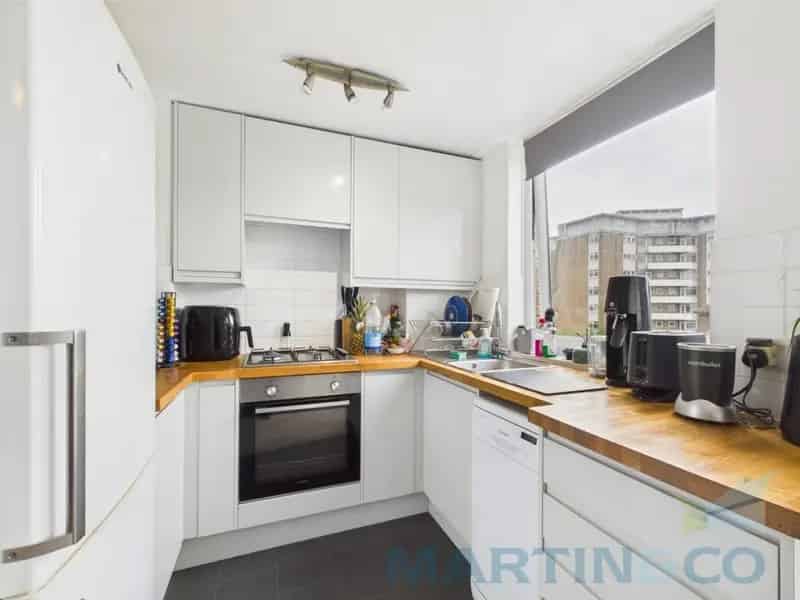 2 Bedroom Flat To Rent Available 13062025