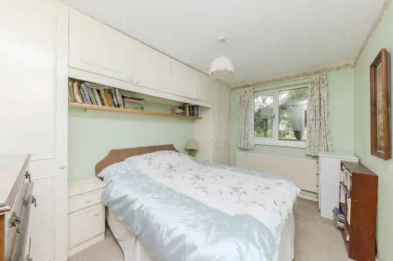 2 Bed Flat for Sale Macclesfield Cheshire SK10