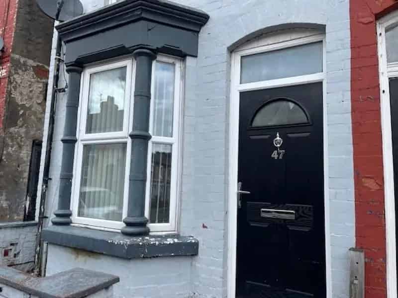 2 bedroom House
 To Let