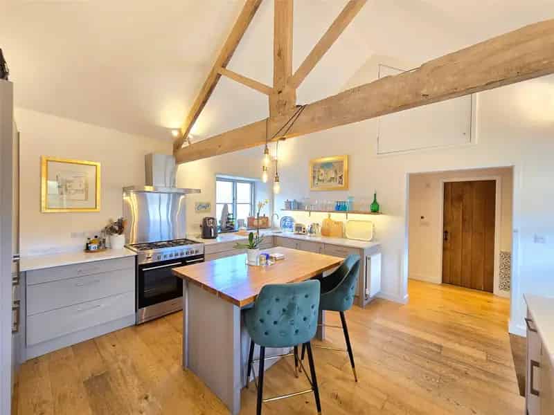 4 Bedroom Barn Conversion Launceston Cornwall