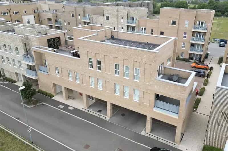 3 Bedroom Penthouse Apartment for Sale Cambridge