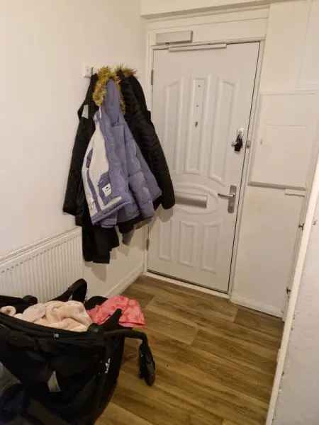 Flat For Rent in London, England