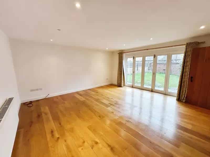 3 Bedroom Semi Detached House to Rent Pett East Sussex