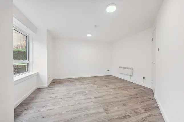 Flat to rent in Lumsden Street, Yorkhill, Glasgow G3