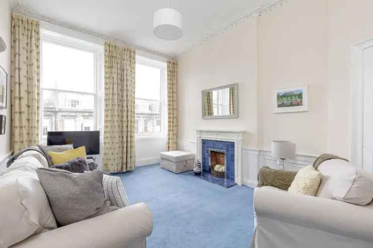 2 Bedroom Flat to Rent in Edinburgh New Town
