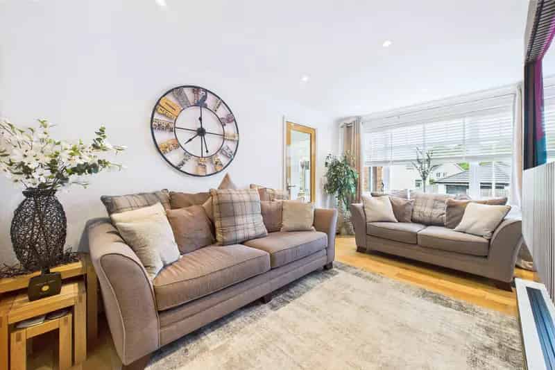 2 Bedroom Semi Detached House to Rent