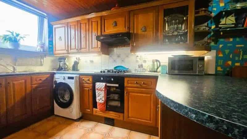 3 Bed Flat for Sale in Plaistow - 885 sq ft Maisonette