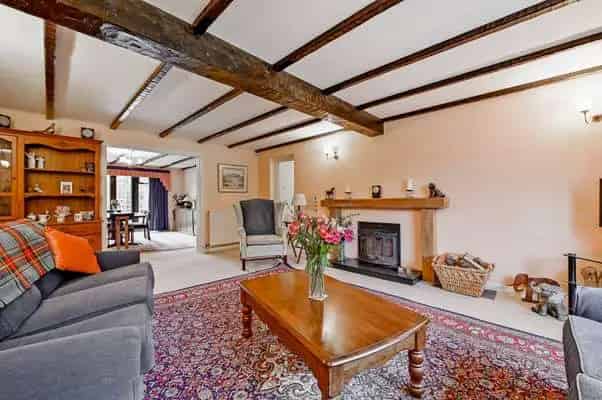 Country Residence with Annexe Potential and Landscaped Gardens