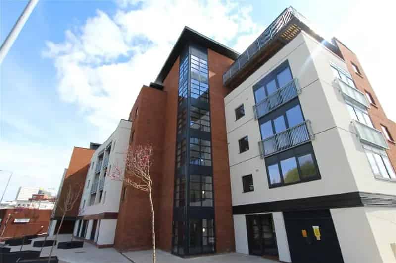 1 Bedroom Apartment in Modern Development