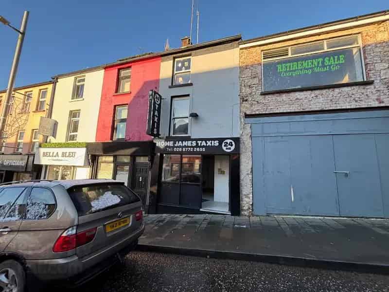 Three Story Retail Office Building with Conversion Potential