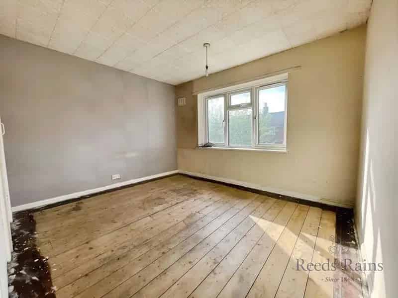 3 Bedroom Mid Terrace House For Sale Liverpool