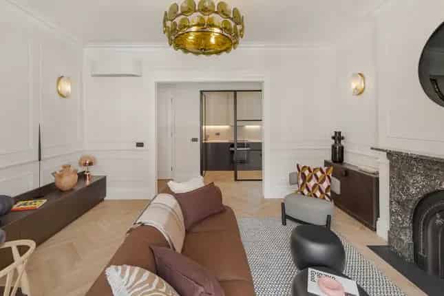 Luxury 2-Bedroom Apartment in Marylebone, London