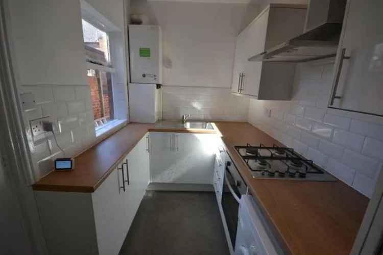 3 bedroom terraced house to rent