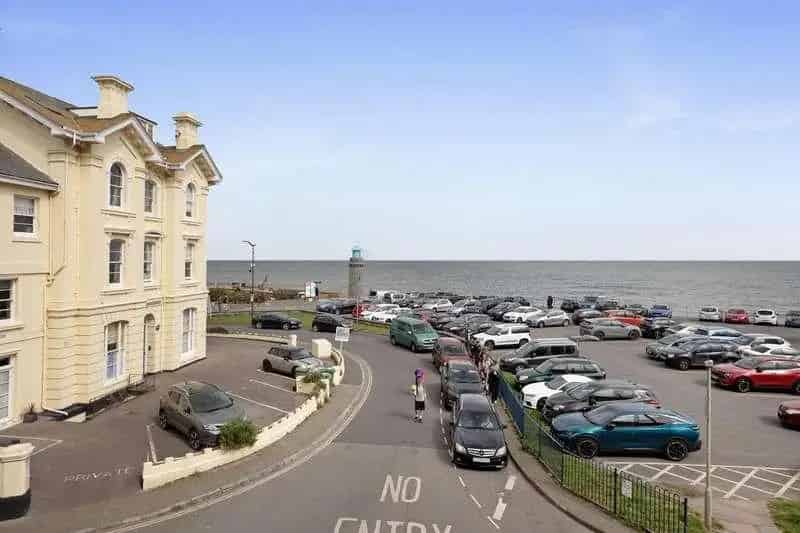 1 Bed Sea View Flat for Sale 55 Plus Complex