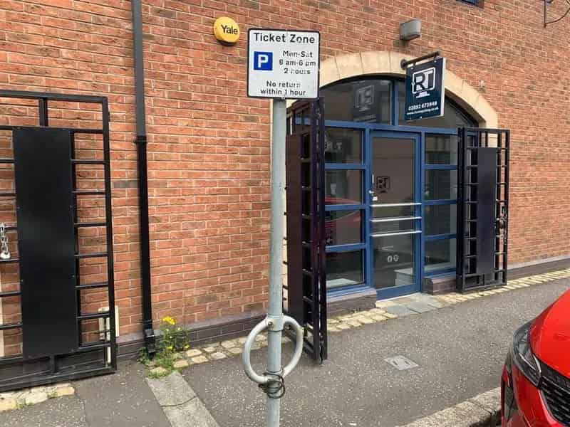Ground Floor Shop Office Lisburn Near Bow Street