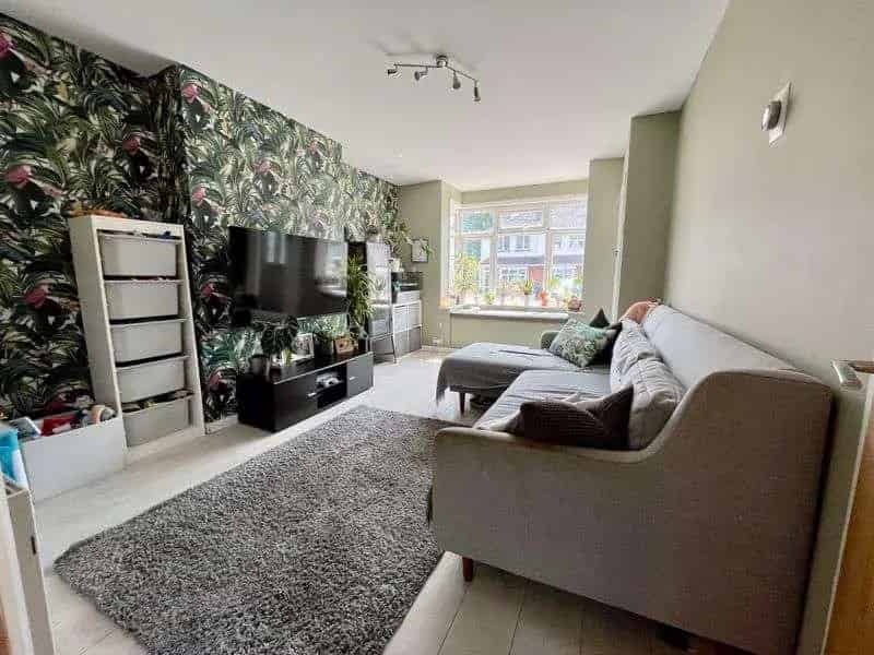 2 Bed House for Sale Ideal First Time Buyer