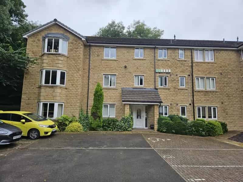 2 Bedroom Flat To Rent Available 27062025