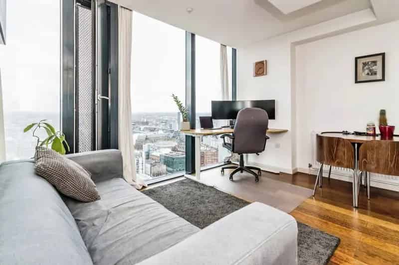 Beetham Tower Studio Apartment Manchester City Centre