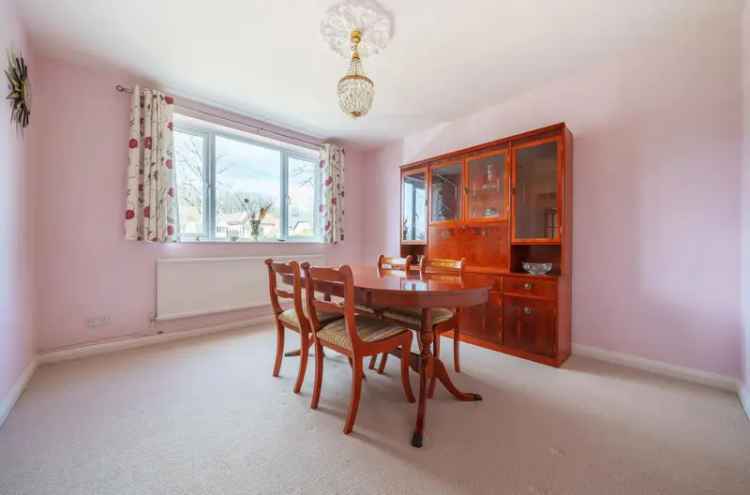 Detached House for sale with 4 bedrooms, Brookmans Park