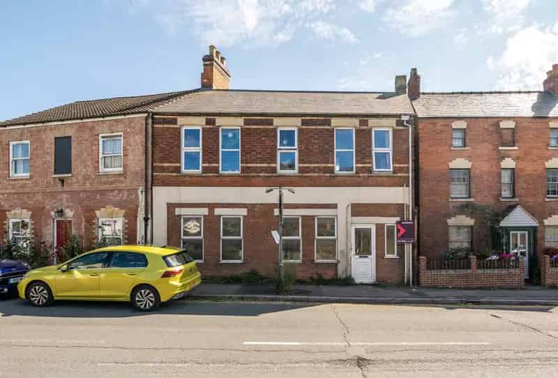 2 Bedroom Apartment for Sale