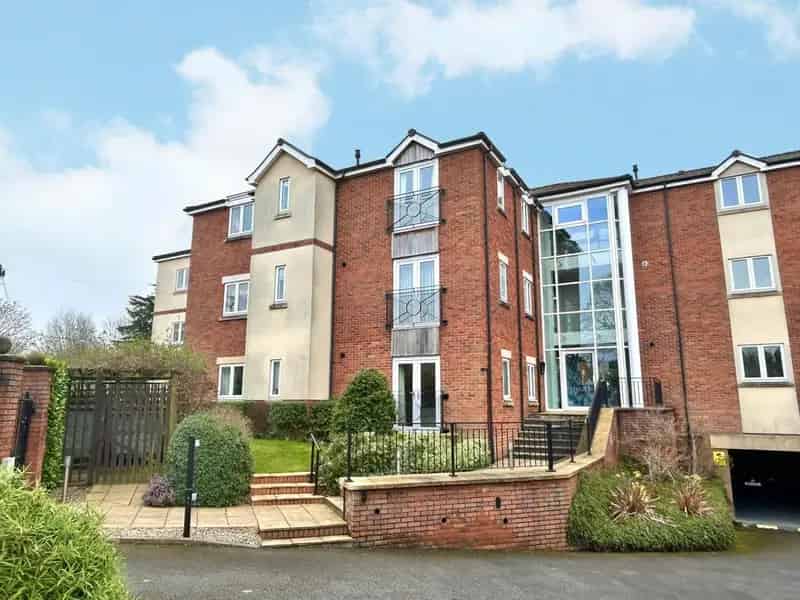 2 Bedroom Apartment for Sale