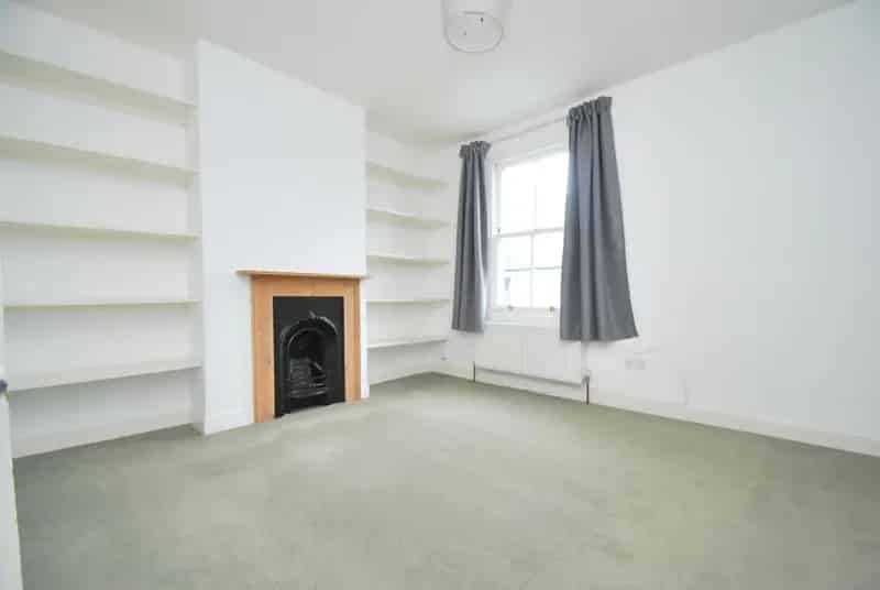3 Bedroom House in Combe Down - Zero Deposit Available