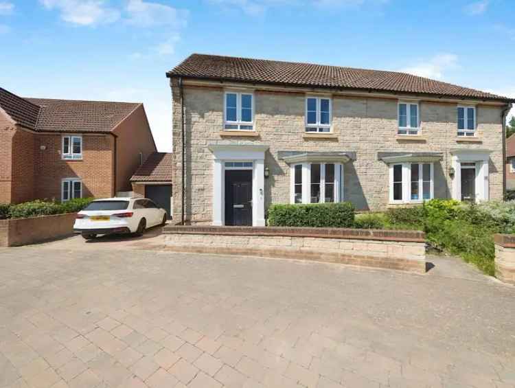 4 Bedroom Semi-Detached House for Sale
