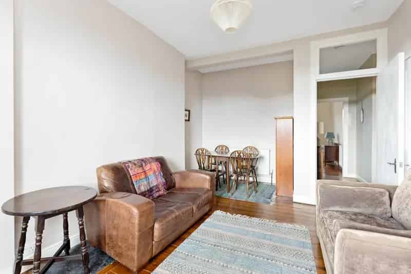 2-Bedroom Flat Restalrig Road Edinburgh Freehold
