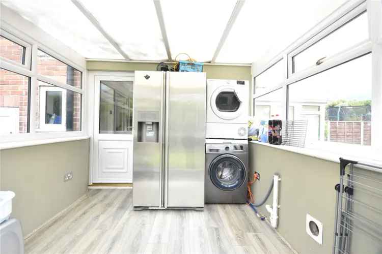 Semi Detached Family Home Near Amenities Schools and Transport Links