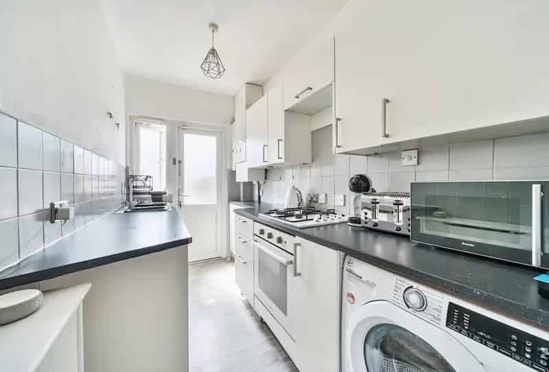 3 Bedroom House for Sale Near Romford Station