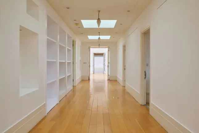 Penthouse for Sale in Fulham 8000 sq ft 4 Bedrooms 2 Apartments