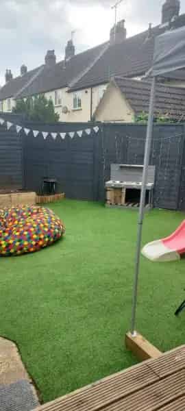 2 Bed House Near Town School Train Station Swap Only