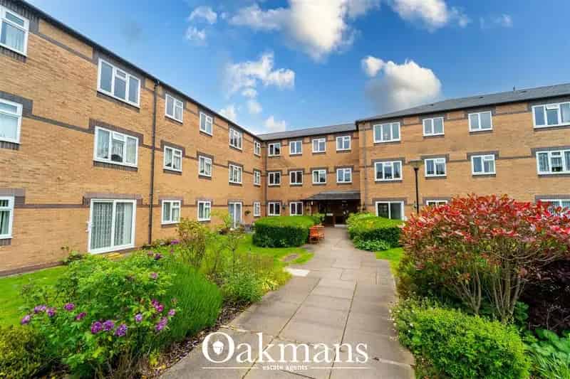 1 Bedroom Retirement Apartment For Sale in Beaumont Park