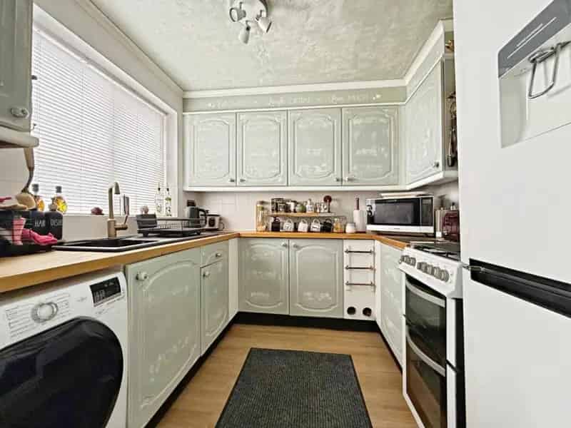 2 Bed Semi-Detached House for Sale in Wilnecote Tamworth