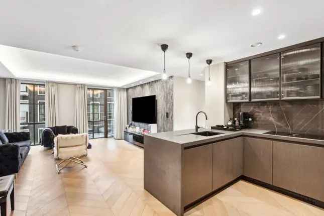 Two Bedroom Apartment for Sale in Cleveland Street London W1T